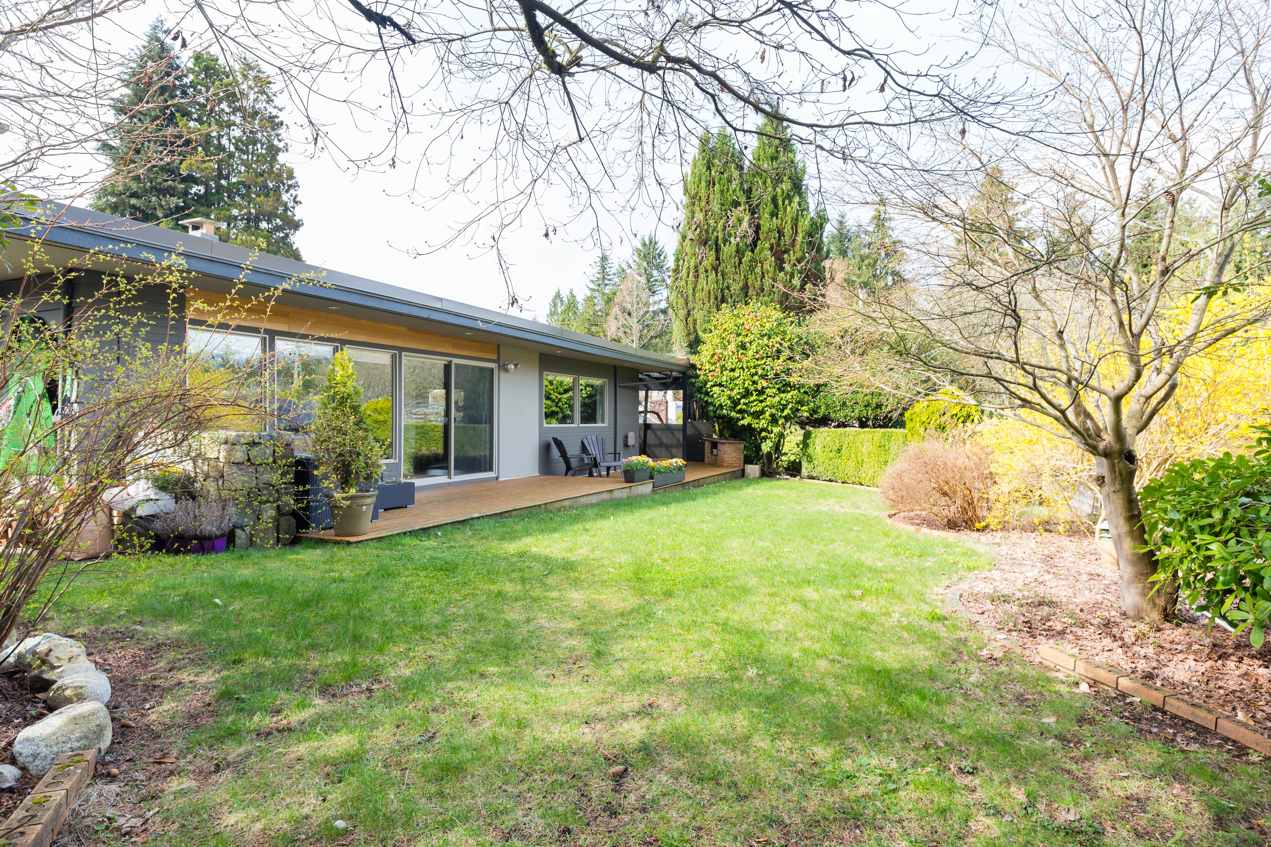 Stunning Contemporary Forest Hills Home Bernadette Dunnigan